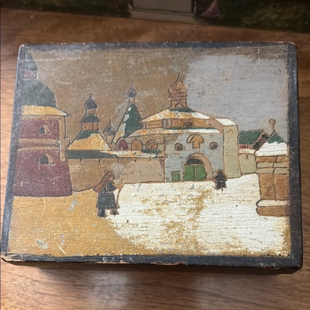 Hand-Painted Vintage Russian Winter Village trinket box